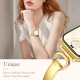 D-shaped buckle strap with curved design